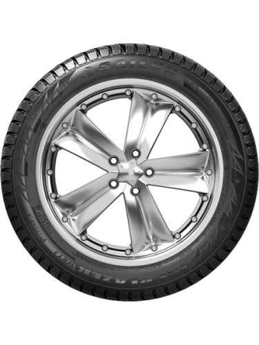 фото протектора и шины Ice Blazer WST3 Шина Sailun Ice Blazer WST3 245/45 R18 100T